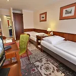 Hotel Ea Jeleni Dvur Castle Prag