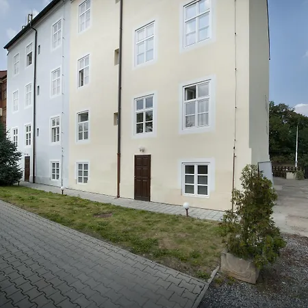 Hotell Ea Jeleni Dvur Castle 3*