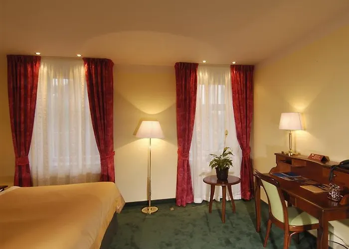 Ea Jeleni Dvur Castle Hotell Prag