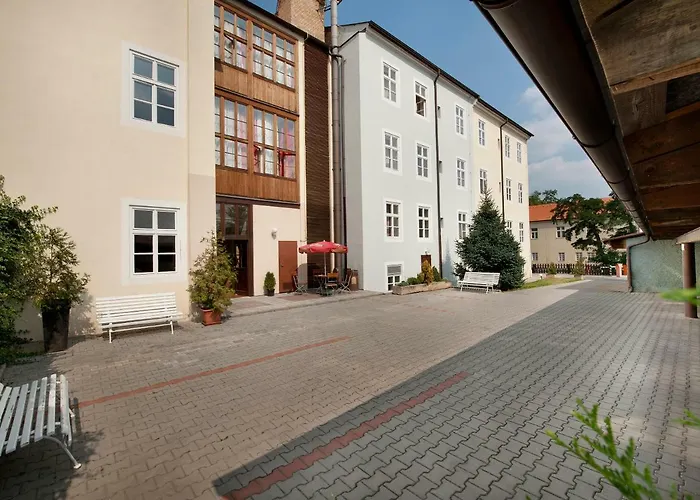 Hotell Ea Jeleni Dvur Castle 3*