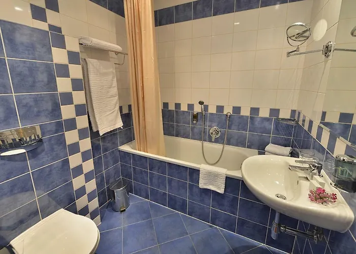 Ea Jeleni Dvur Castle 3* Prag