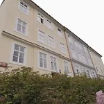 Ea Jeleni Dvur Castle Szálloda Prága