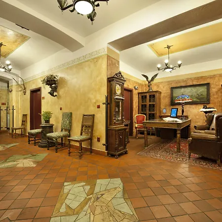 Ea Jeleni Dvur Castle פראג