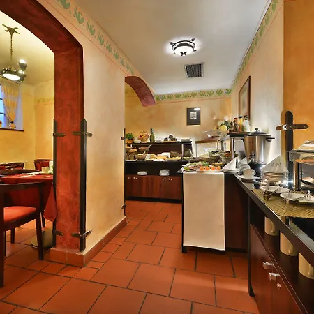 Hotel Ea Jeleni Dvur Castle