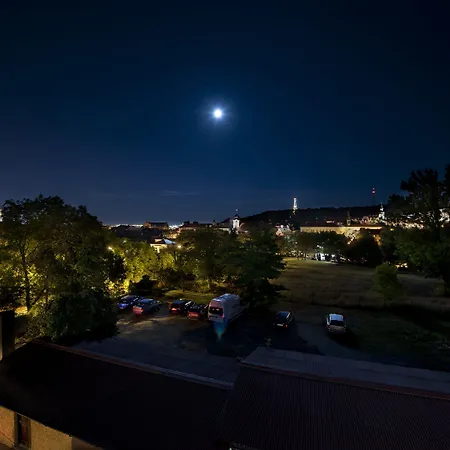 Ea Jeleni Dvur Castle Hotel