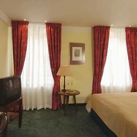 Ea Jeleni Dvur Castle