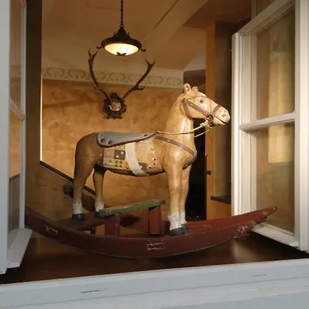 Ea Jeleni Dvur Castle Szálloda