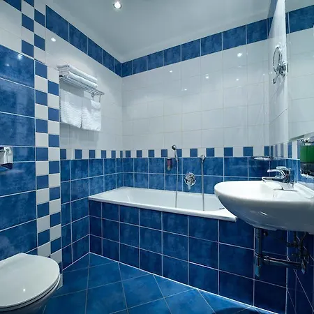 Ea Jeleni Dvur Castle