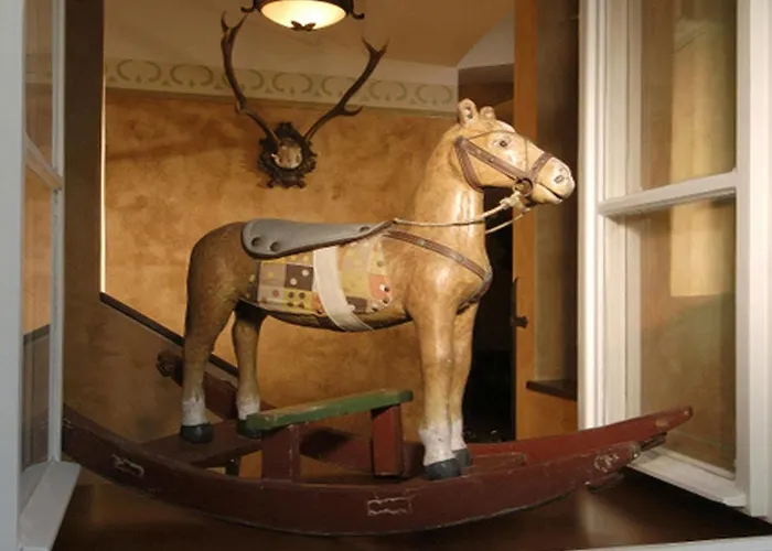 Ea Jeleni Dvur Castle Hotel