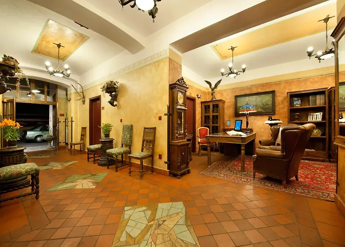 Ea Jeleni Dvur Castle Hotel