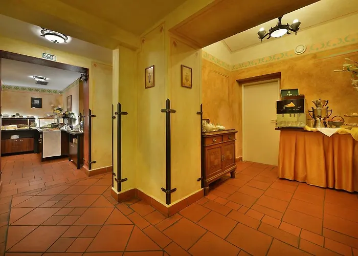 فندق Ea Jeleni Dvur Castle 3*