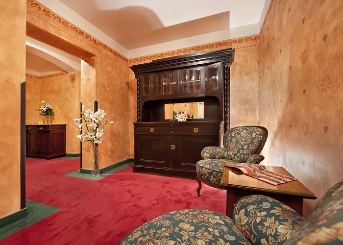 Ea Jeleni Dvur Castle Hotel