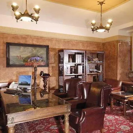 Ea Jeleni Dvur Castle ホテル 3*