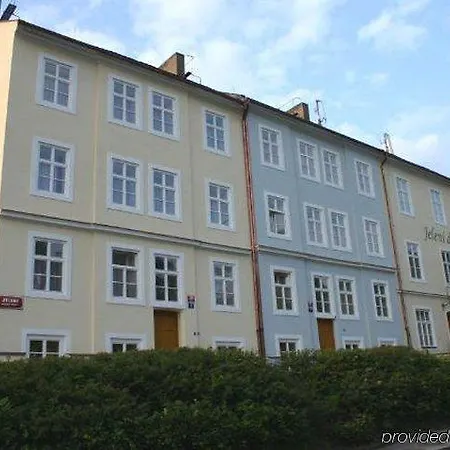 Ea Jeleni Dvur Castle ホテル